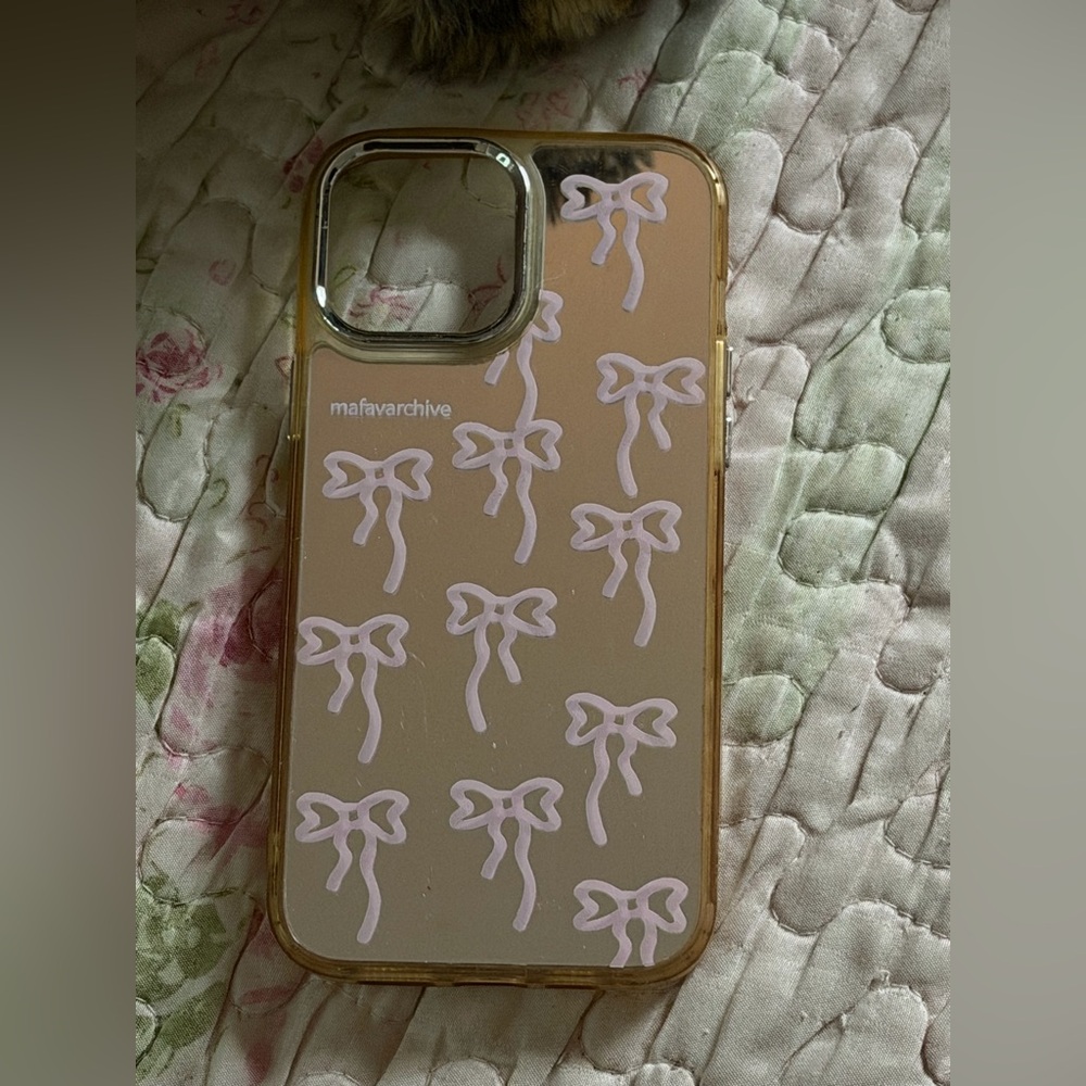 Pink Bow mirror Phone Case -mirror background